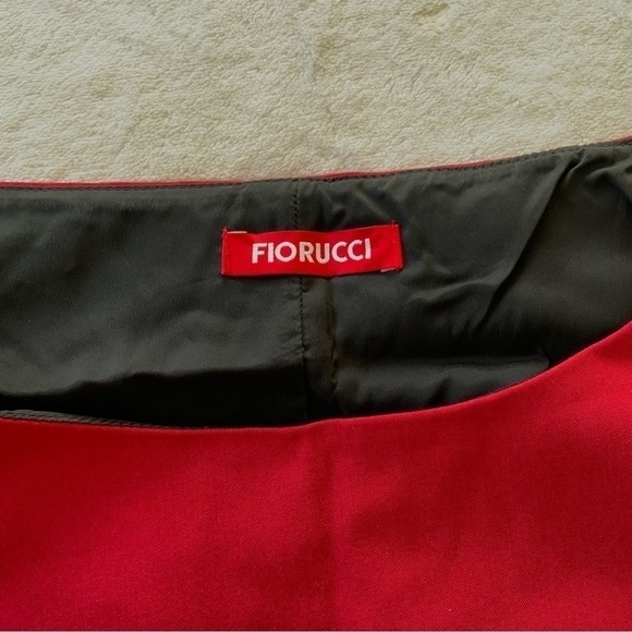 FIORUCCI LIPS Kiss Shift Designer Dress - Picture 4 of 8